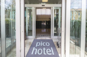  Hotel Pico  Мирандола